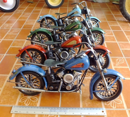 โมเดลมอเตอร์ไซค์คลาสสิค งานสังกะสีมอเตอร์ไซค์อินเดียน โมเดลมอเตอร์ไซค์คลาสสิค งานสังกะสีมอเตอร์ไซค์อินเดียน