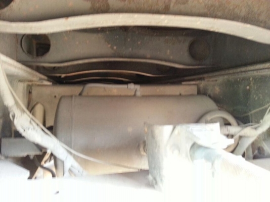 รถอีซูซุ  10 ล้อดั้ม FXZ  270 แรงม้า. ปี 50  ( รถวิ่ง 2xx,xxx กว่า กม. )  สนใจติดต่อ 081 - 6079515