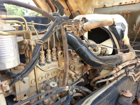 รถอีซูซุ  10 ล้อดั้ม FXZ  270 แรงม้า. ปี 50  ( รถวิ่ง 2xx,xxx กว่า กม. )  สนใจติดต่อ 081 - 6079515