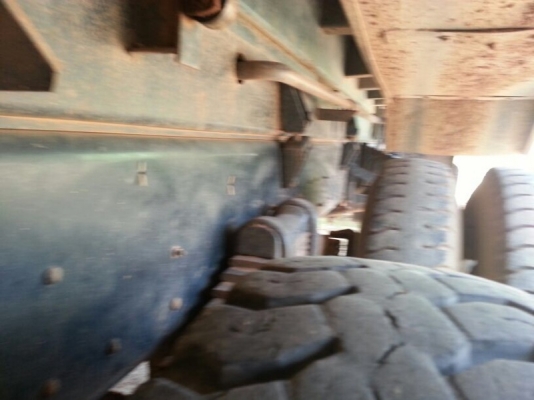 รถอีซูซุ  10 ล้อดั้ม FXZ  270 แรงม้า. ปี 50  ( รถวิ่ง 2xx,xxx กว่า กม. )  สนใจติดต่อ 081 - 6079515