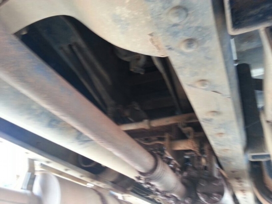 รถอีซูซุ  10 ล้อดั้ม FXZ  270 แรงม้า. ปี 50  ( รถวิ่ง 2xx,xxx กว่า กม. )  สนใจติดต่อ 081 - 6079515