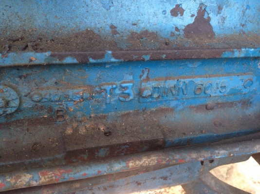 ขายรถไถเพลาเดียว FORD 6610 เครื่อง T3 มีอุปกรณ์ 2 ชิ้น มีดันหน้ากับจาน7 สนใจโทร 081-970-1072