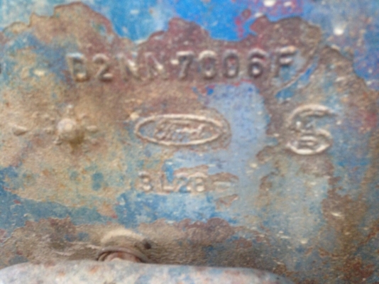 ขายรถไถเพลาเดียว FORD 6610 เครื่อง T3 มีอุปกรณ์ 2 ชิ้น มีดันหน้ากับจาน7 สนใจโทร 081-970-1072