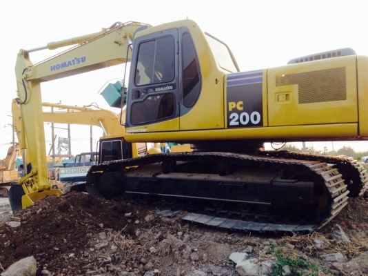 ขายรถแมคโครPC200-6 สภาพพร้อมใช้ สนใจติดต่อ บอย 085-156-2314 ขายรถแมคโครPC200-6 สภาพพร้อมใช้ สนใจติดต่อ บอย 085-156-2314