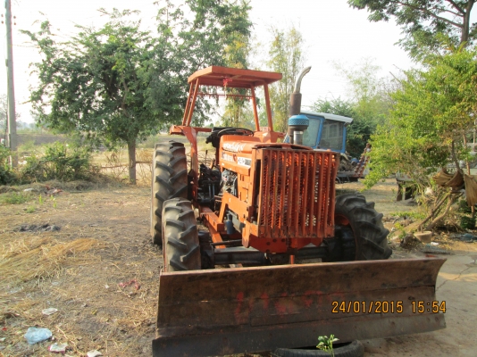 รถไถใหญ่คูโบต้า75DTเพราหน้าใหญ่กว่า108แรงไทย4x4จัดเต็มหมดห่วงเรื่องเพราขาด