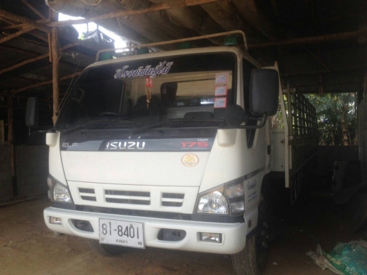 หกล้อ อีซูชุ NQR 175 ปี50ยาว5.50ม สภาพดีเดิมๆสวยใช้งานน้อยวิ่งแค่50,000กม. ทะเบึยนพร้อมโอน