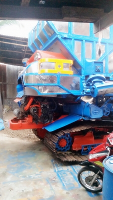 ขายรถเกี่ยวศักดิ์พัฒนา km47 พร้อมใช้งาน (สองงวดได้) ขายรถเกี่ยวศักดิ์พัฒนา km47 พร้อมใช้งาน (สองงวดได้)