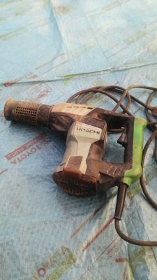 ขายสกัดไฟฟ้า hitachi h 41 sd ขายสกัดไฟฟ้า hitachi h 41 sd