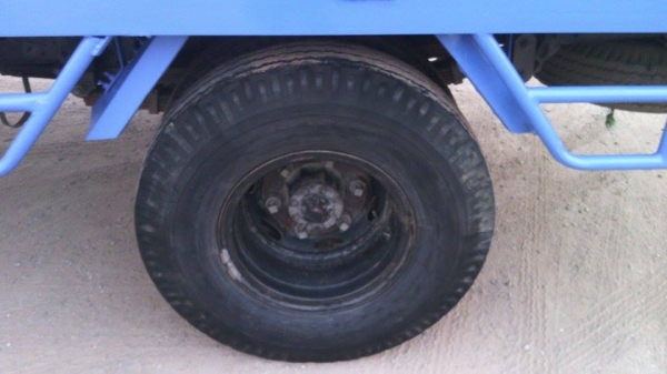 ขายหกล้ออีซูสุ NPR ยูโรทูปี47สวยเดิมๆ