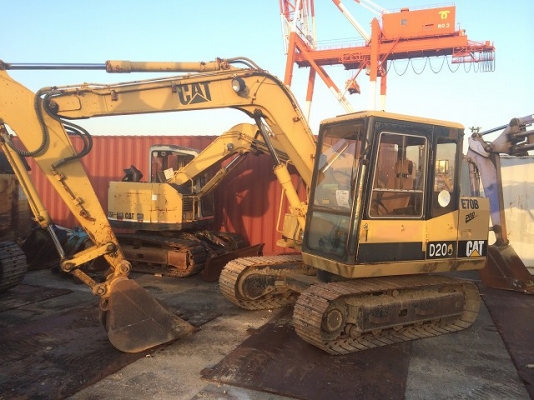 ขายรถ CAT E70B ปุ่น ชั่วโมงทำงานน้อย 3,013 ช.ม. สภาพดีมาก