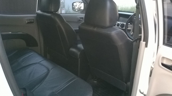 ขายไททัน สภาพดี พร้อมโอน