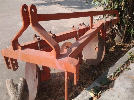 ขายตามสภาพพาน3ใบ18นิ้วติดกับรถไถคูโบต้า ขายตามสภาพพาน3ใบ18นิ้วติดกับรถไถคูโบต้า