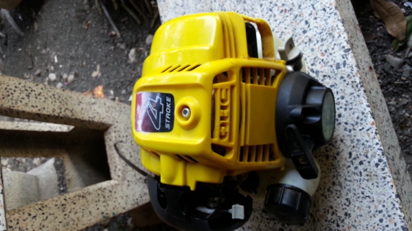 ขายเครื่อง 4 จังหวะ ขนาดเล็ก 2,200   สภาพใหม่