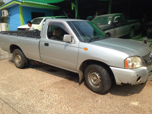 ขาย นิสสัน ฟรอนเทียร์ ปี 04 เครื่อง TD27 ฝาแดง