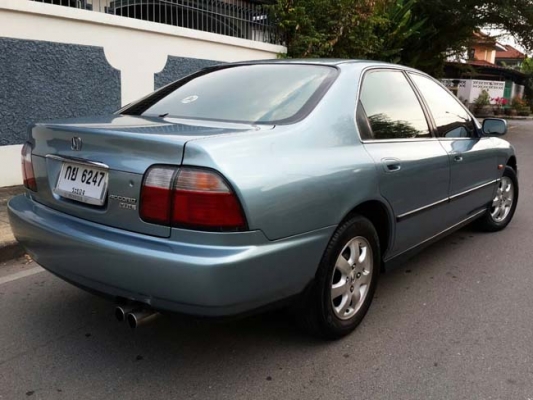 Honda accord 2.2 vtec ปี 96  ไม่ช้ำไม่โทรม รถสวยบางเดิม เกียร์ M/T ขับสนุก หมดกังวลเรื่องเกียร์พัง เกียร์กระตุก ติดแก๊ส lpg ระบบหัวฉีด Versus ใช้งานได้ทั้งแก๊สและน้ำมัน กระจกไฟฟ้าใช้ได้ทุกบาน ปรับและพับไฟฟ้า ฟิล์ม lamina