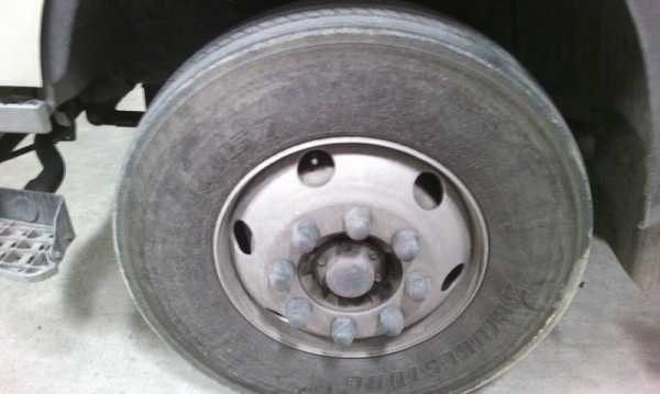 รถฮีโน่ 10 ล้อ หัวลาก 344 แรงม้า. ปี 54  ( ขายแม่ , ลูก )  สนใจติดต่อ 081 - 6079515