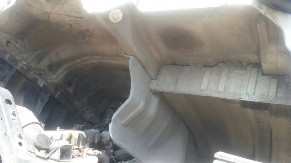 6ล้อพื้นเรียบ195แรง HINO FF3HHLA-10130 มีช่องติดตั้งเครน..รถห้างแท้เล่มพร้อม..