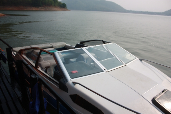 เรือเร็ว 20f