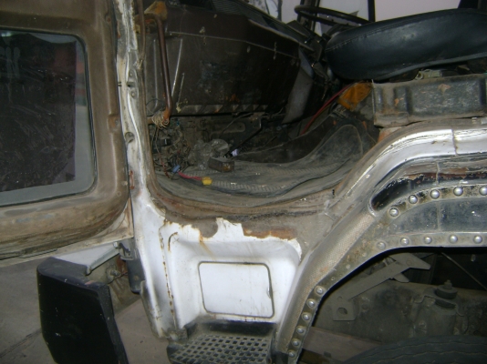 FN 527M-A11273  2 เพลา/แม่-ลูก ทะเบียนเต็ม เอกสารพร้อม/ราคา 820,000บาท