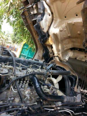 ขายรถบรรทุก 10 ล้อดัมพ์ ISUZU DECA 270 แรงม้าปี 2551 ซีเรียล 4000 กว่า ไมล์ 251675 กม.รถวิ่งหินเกร็ดทางเรียบ เล่มพร้อมโอน มีระบบลากพ่วง ราคา 1980000