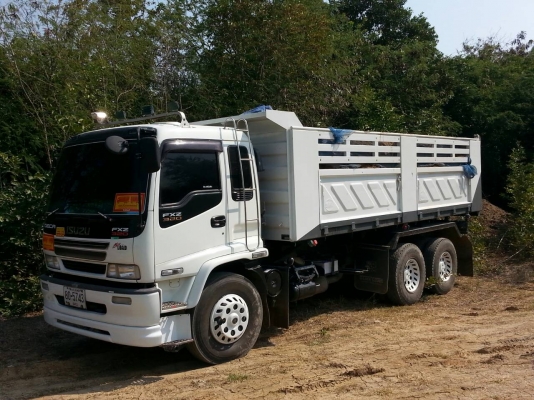 ขายรถบรรทุก 10 ล้อดัมพ์ ISUZU DECA 270 แรงม้าปี 2551 ซีเรียล 4000 กว่า ไมล์ 251675 กม.รถวิ่งหินเกร็ดทางเรียบ เล่มพร้อมโอน มีระบบลากพ่วง ราคา 1980000