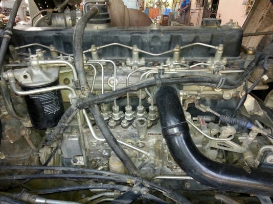 ขายรถบรรทุก 10 ล้อดัมพ์ ISUZU DECA 270 แรงม้าปี 2551 ซีเรียล 4000 กว่า ไมล์ 251675 กม.รถวิ่งหินเกร็ดทางเรียบ เล่มพร้อมโอน มีระบบลากพ่วง ราคา 1980000