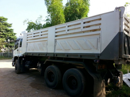 ขายรถบรรทุก 10 ล้อดัมพ์ ISUZU DECA 270 แรงม้าปี 2551 ซีเรียล 4000 กว่า ไมล์ 251675 กม.รถวิ่งหินเกร็ดทางเรียบ เล่มพร้อมโอน มีระบบลากพ่วง ราคา 1980000