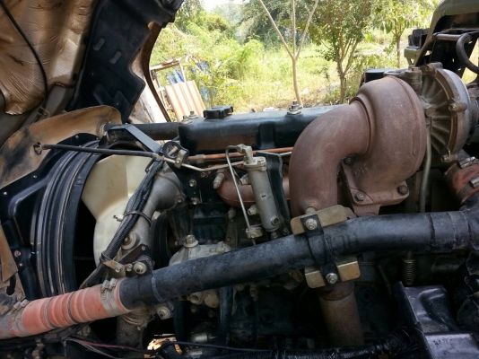ขายรถบรรทุก 10 ล้อดัมพ์ ISUZU DECA 270 แรงม้าปี 2551 ซีเรียล 4000 กว่า ไมล์ 251675 กม.รถวิ่งหินเกร็ดทางเรียบ เล่มพร้อมโอน มีระบบลากพ่วง ราคา 1980000