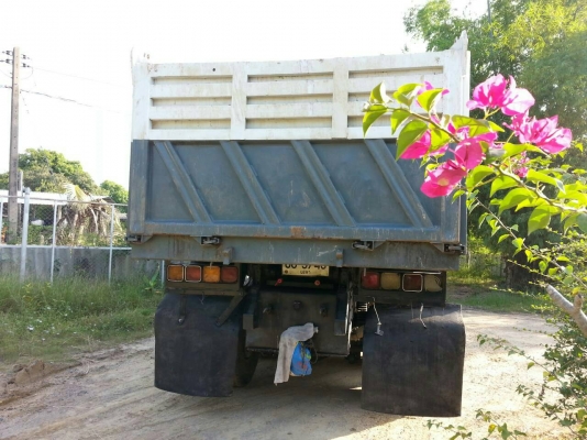 ขายรถบรรทุก 10 ล้อดัมพ์ ISUZU DECA 270 แรงม้าปี 2551 ซีเรียล 4000 กว่า ไมล์ 251675 กม.รถวิ่งหินเกร็ดทางเรียบ เล่มพร้อมโอน มีระบบลากพ่วง ราคา 1980000