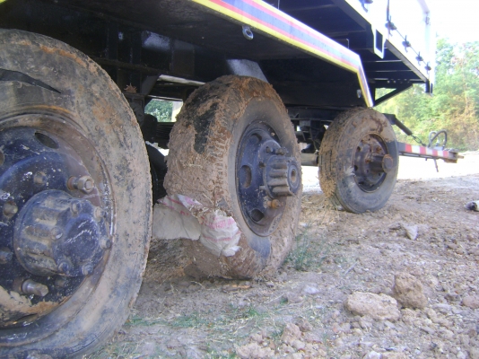 หาง ดั้ม  ตามสภาพ  ไม่มีทะเบียน  ราคา   240,000 บาท // ปรับราคาช่วยค่าซ่อม  20,000 บาท ด่วนๆๆ