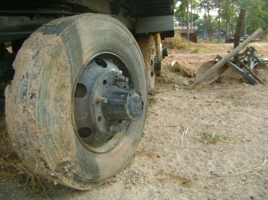 หาง ดั้ม  ตามสภาพ  ไม่มีทะเบียน  ราคา   240,000 บาท // ปรับราคาช่วยค่าซ่อม  20,000 บาท ด่วนๆๆ