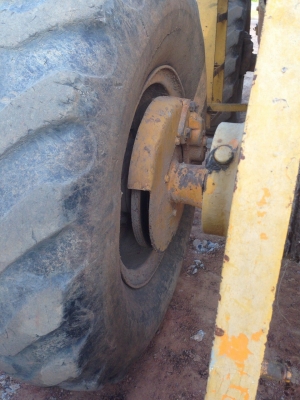 ขายรถตักล้อยาง KOMATSU PAYLOADER JH65C เอวอ่อน สภาพสวย สนใจโทร 081-970-1072