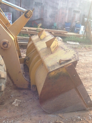 ขายรถตักล้อยาง KOMATSU PAYLOADER JH65C เอวอ่อน สภาพสวย สนใจโทร 081-970-1072