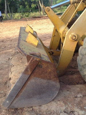 ขายรถตักล้อยาง KOMATSU PAYLOADER JH65C เอวอ่อน สภาพสวย สนใจโทร 081-970-1072