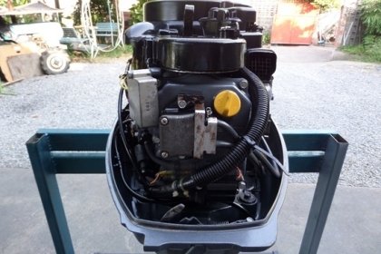 ขาย เครื่องเรือ YAMAHA 25 แรง 4 จังหวะ เครื่องติดง่ายเดินดี สภาพพร้อมใช้ ตอนนี้มี 3 ตัว ราคา 55,000  58,000  65,000