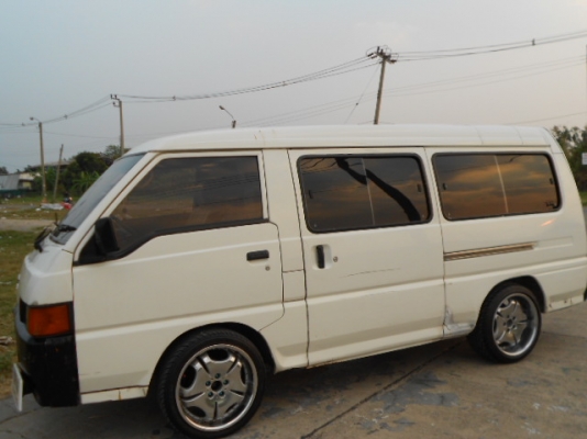 ขาย MITSUBISHI L300 หล่อๆ ขาย MITSUBISHI L300 หล่อๆ