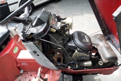 ขาย รถตีดินแบบนั่งขับ HONDA MIGHTY -11 ขับเคลื่อน 4 ล้อ เลี้ยวได้ครบ 4 ล้อ วงแคบ เก่าญี่ปุ่น สภาพภายนอกสีไม่ค่อยสวย  แต่เครื่องยนต์สมบูรณ์ดีพร้อมใช้งาน  ราคา 58,000