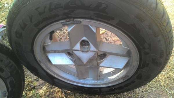 ขายล้อ victor (japan) 13/6/114.3