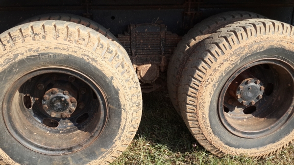 ขายด่วนไอ้หลงเบรคใหญ่สองเพลาดั้ม สภาพเก็บรายละเอียดนิดหน่อยสวยกริบๆราคาโทร0843923995