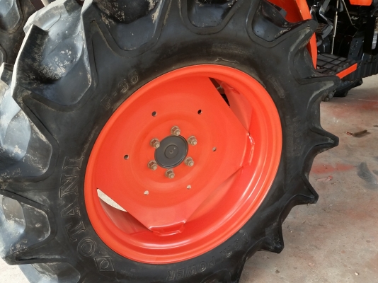 ขายรถไถคูโบต้า  KUBOTA     L4708 (4WD)  สีเดิมจากโรงงานทั้งคัน