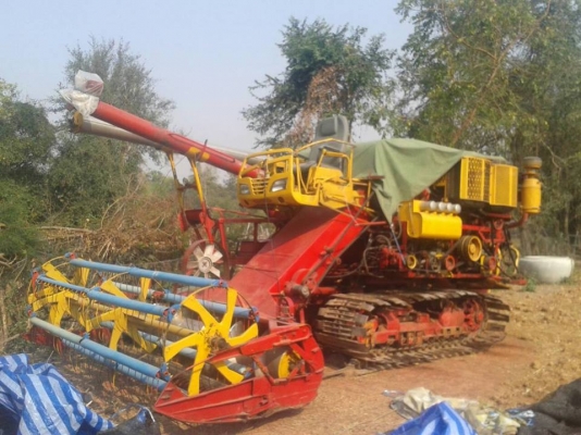 ขายรถเกี่ยวข้าว HINO JO8C 260โบ ตัวเดิน12 ปั๊ม23ไดกิ้น ช่วงล่างเต็ม โซ่46ข้อ สภาพพร้อมลุยงาน ระบบบใช้งานปกติ โซ่ใบเต็ม ขายรถเกี่ยวข้าว HINO JO8C 260โบ ตัวเดิน12 ปั๊ม23ไดกิ้น ช่วงล่างเต็ม โซ่46ข้อ สภาพพร้อมลุยงาน ระบบบใช้งานปกติ โซ่ใบเต็ม