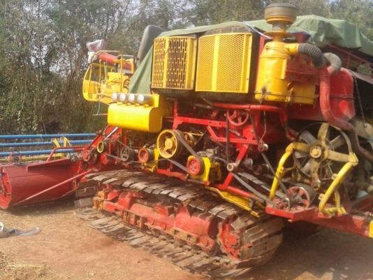 ขายรถเกี่ยวข้าว HINO JO8C 260โบ ตัวเดิน12 ปั๊ม23ไดกิ้น ช่วงล่างเต็ม โซ่46ข้อ สภาพพร้อมลุยงาน ระบบบใช้งานปกติ โซ่ใบเต็ม ขายรถเกี่ยวข้าว HINO JO8C 260โบ ตัวเดิน12 ปั๊ม23ไดกิ้น ช่วงล่างเต็ม โซ่46ข้อ สภาพพร้อมลุยงาน ระบบบใช้งานปกติ โซ่ใบเต็ม