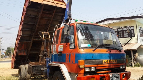 ขาย6ล้อเครน3.2ตัน อีซูซุFTR11MY ยาง900 กระบะดัมพ์ยาว5.80เมตร แชชซีสวยเครื่องดี พ.เพาเวอร์ เครน3ปอก แชชซีสวย สภาพพร้อมลุยงาน ขาย6ล้อเครน3.2ตัน อีซูซุFTR11MY ยาง900 กระบะดัมพ์ยาว5.80เมตร แชชซีสวยเครื่องดี พ.เพาเวอร์ เครน3ปอก แชชซีสวย สภาพพร้อมลุยงาน