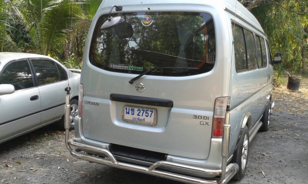 ขายรถตุ้ nissan ปี48 แต่ง vip สภาพสวย ขายรถตุ้ nissan ปี48 แต่ง vip สภาพสวย