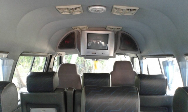 ขายรถตุ้ nissan ปี48 แต่ง vip สภาพสวย ขายรถตุ้ nissan ปี48 แต่ง vip สภาพสวย