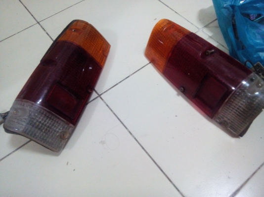 ขายไฟท้ายดักสัน720 1คู่250บาท