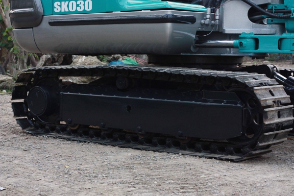 ขายรถแบคโฮ KOBELCO SK-030 (เทียบเท่า PC30-7) นำเข้าจากญี่ปุ่น ติดต่อ 086-775-7900, 086-324-1992