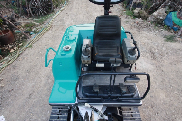 ขายรถแบคโฮ KOBELCO SK-030 (เทียบเท่า PC30-7) นำเข้าจากญี่ปุ่น ติดต่อ 086-775-7900, 086-324-1992