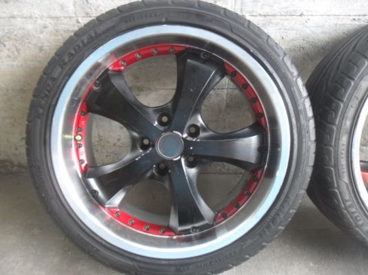 ล้อแม็ก 18นิ้ว 5รู114 พร้อมยาง สวยๆ 4 ล้อ ราคา 8900 บาท