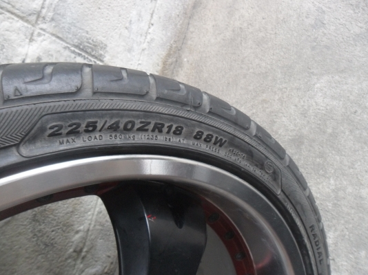 ล้อแม็ก 18นิ้ว 5รู114 พร้อมยาง สวยๆ 4 ล้อ ราคา 8900 บาท